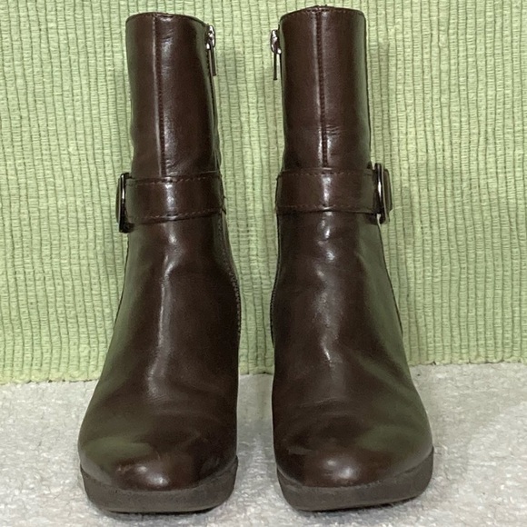 Marc Fisher Womens Ventura Brown Leather Mid Zip Wedge Boots Shoes - Size 6.5M - Picture 3 of 13
